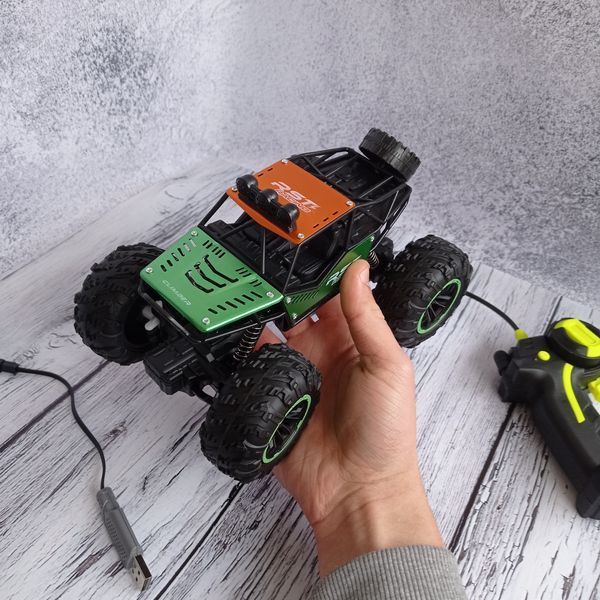Краулер на пульте управления машинка вездеход на радиоуправлении RST Racing Зеленый