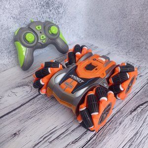 Машинка перевертыш-вездеход Brave Dance Monster со звуком и светом Оранжевый